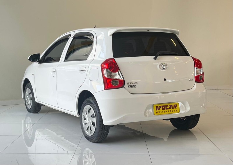 ETIOS 1.3 X 16V FLEX 4P MANUAL - 2018 - VACARIA