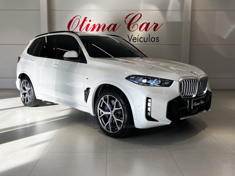X5 3.0 XDRIVE50E TURBO M SPORT HÍBRIDO 4P AUTOMÁTICO - 2024 - FLORES DA CUNHA