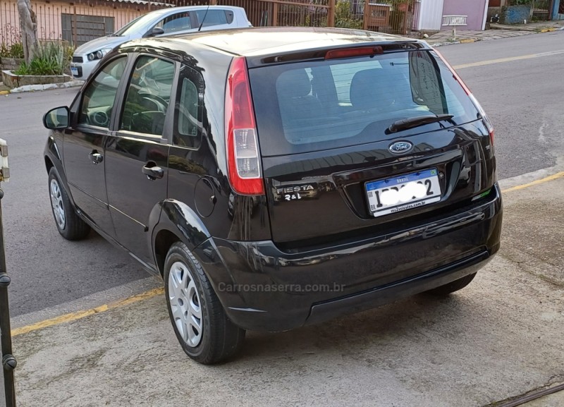 FIESTA 1.6 MPI CLASS HATCH 8V FLEX 4P MANUAL - 2009 - FARROUPILHA