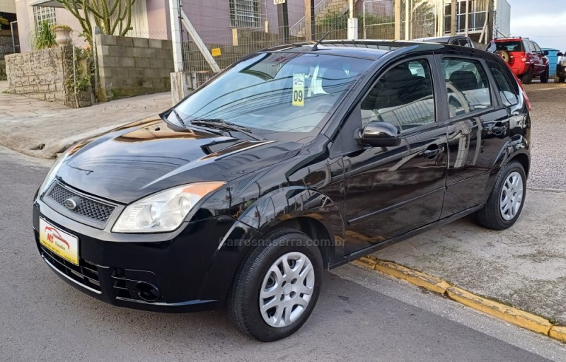 FIESTA 1.6 MPI CLASS HATCH 8V FLEX 4P MANUAL - 2009 - FARROUPILHA