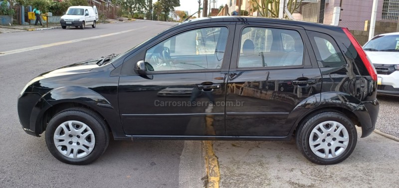 FIESTA 1.6 MPI CLASS HATCH 8V FLEX 4P MANUAL - 2009 - FARROUPILHA