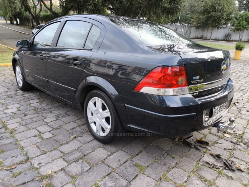 VECTRA 2.0 MPFI ELEGANCE 8V FLEX 4P MANUAL - 2009 - FARROUPILHA