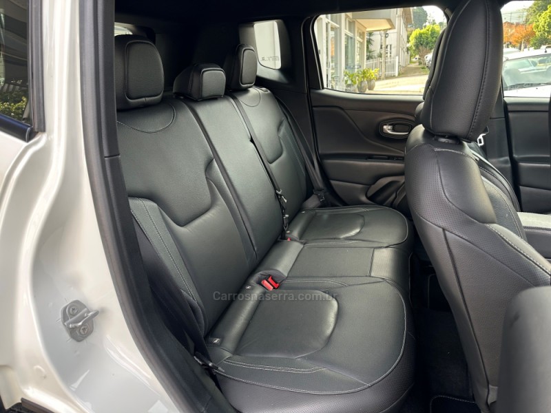 RENEGADE 1.3 S T270 16V TURBO FLEX 4X4 4P AUTOMÁTICO - 2023 - GUAPORé