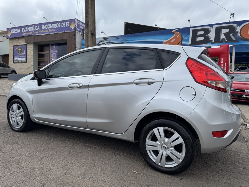 FIESTA 1.6 SE HATCH 16V FLEX 4P MANUAL - 2012 - DOIS IRMãOS