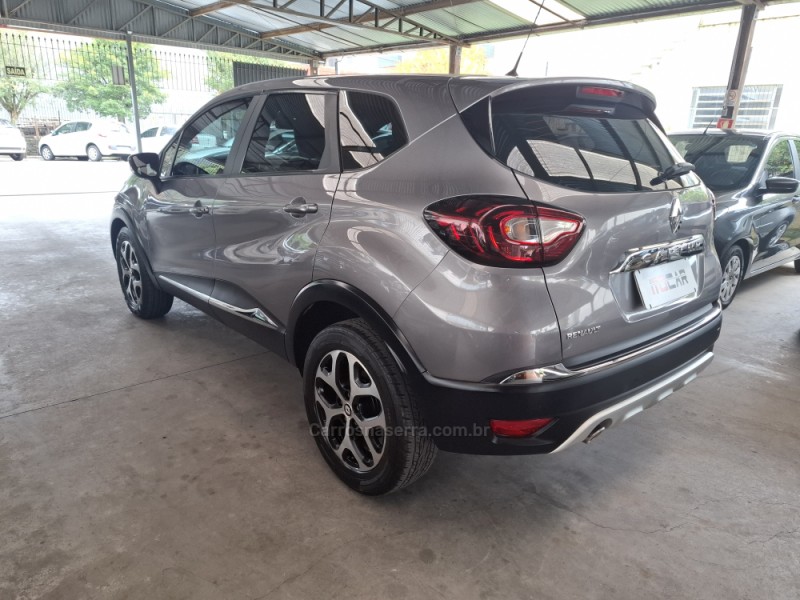 CAPTUR 2.0 16V FLEX INTENSE AUTOMÁTICO - 2021 - GARIBALDI