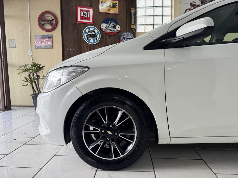 ONIX 1.0 JOY 8V FLEX 4P MANUAL - 2018 - CAXIAS DO SUL