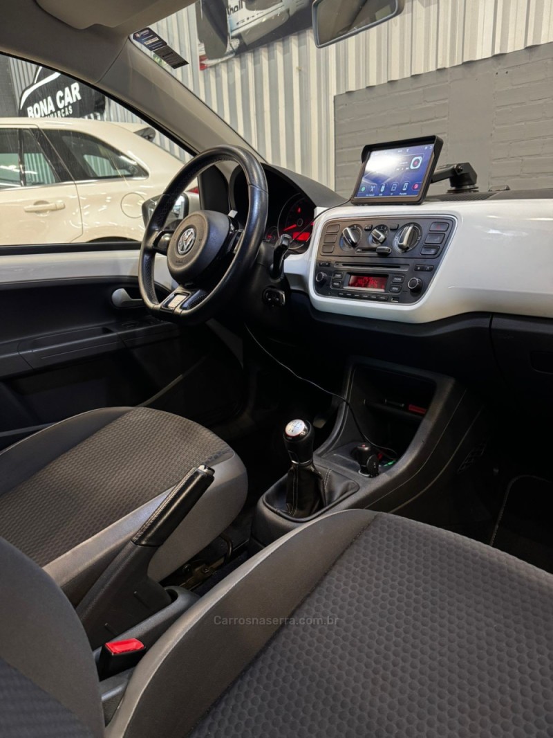 UP 1.0 TSI CROSS 12V FLEX 4P MANUAL - 2016 - CAXIAS DO SUL