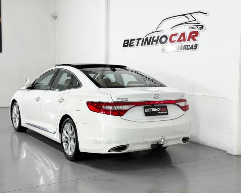 AZERA 3.0 MPFI GLS V6 24V GASOLINA 4P AUTOMÁTICO - 2014 - ESTâNCIA VELHA