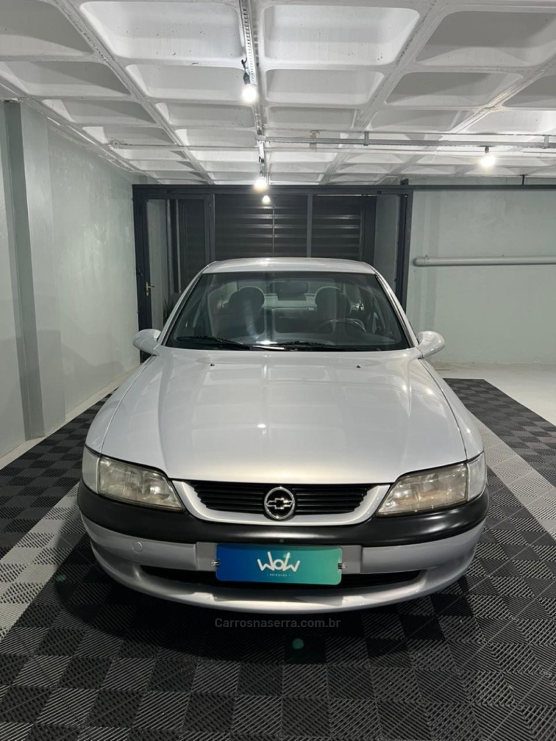 VECTRA 2.0 MPFI GLS 8V GASOLINA 4P MANUAL - 1998 - BENTO GONçALVES