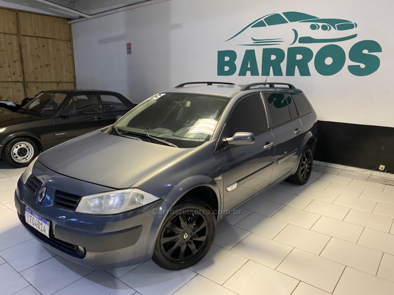 MÉGANE 1.6 DYNAMIQUE GRAND TOUR 16V FLEX 4P MANUAL