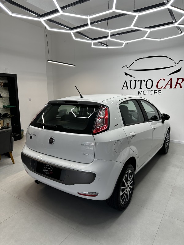 PUNTO 1.6 ESSENCE SP 16V FLEX 4P MANUAL - 2016 - CAXIAS DO SUL