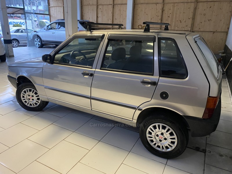 UNO 1.0 MPI MILLE FIRE 8V GASOLINA 4P MANUAL - 2002 - CAXIAS DO SUL