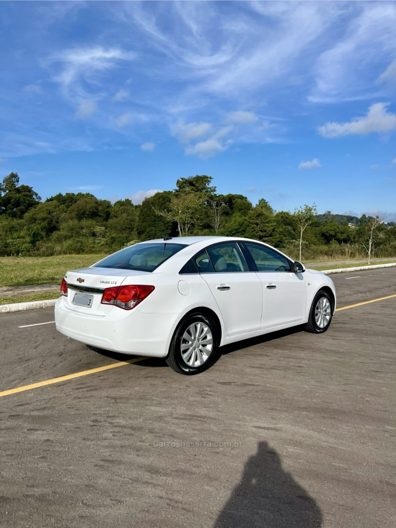 CRUZE 1.8 LTZ 16V FLEX 4P AUTOMÁTICO - 2014 - CARLOS BARBOSA