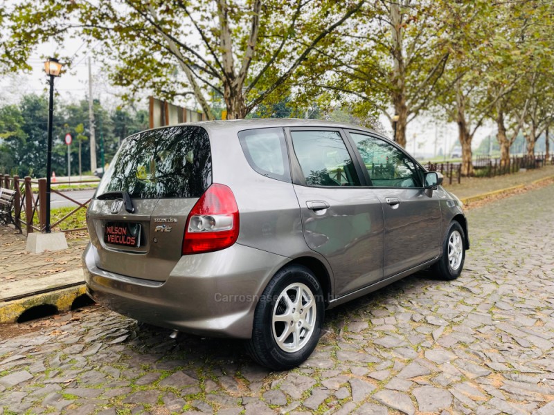 FIT 1.5 EX 16V GASOLINA 4P MANUAL - 2007 - NOVO HAMBURGO
