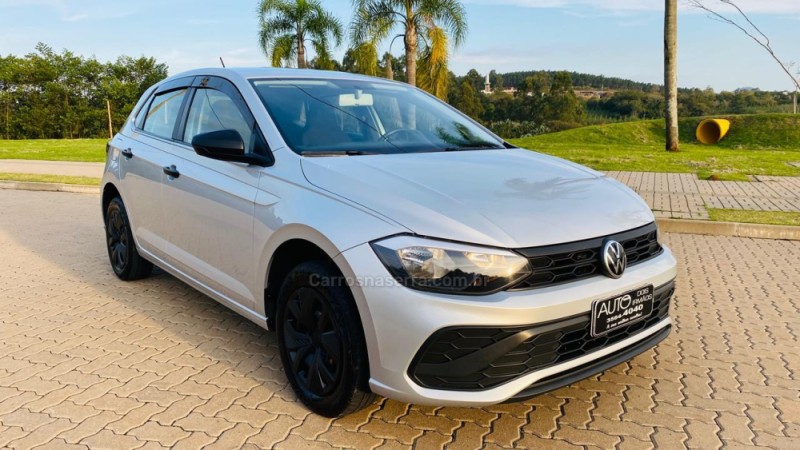 polo 1.0 mpi track 4p manual 2023 dois irmaos