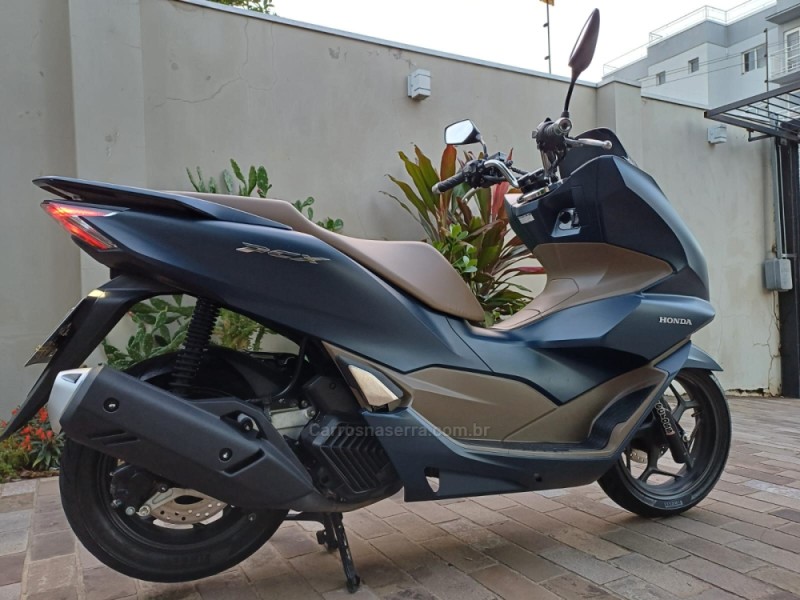 PCX 160 DLX ABS - 2024 - PASSO FUNDO