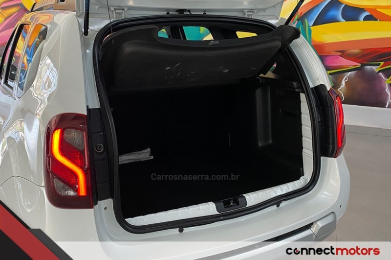 DUSTER 2.0 DYNAMIQUE 4X2 16V FLEX 4P AUTOMÁTICO - 2016 - BENTO GONçALVES