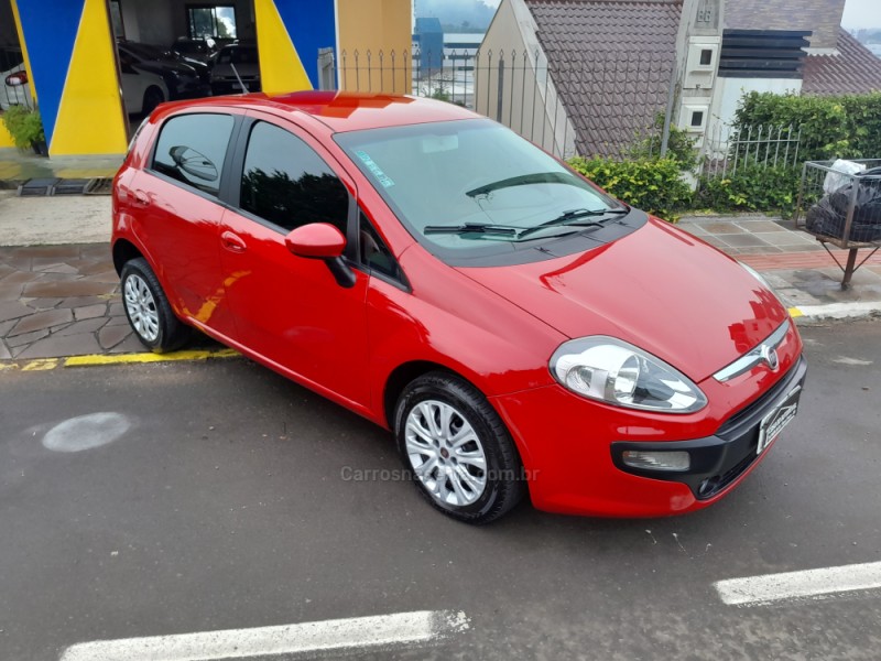 PUNTO 1.4 ATTRACTIVE 8V FLEX 4P MANUAL - 2016 - NOVA PRATA