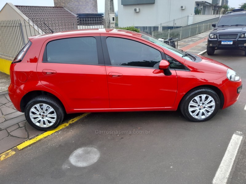 PUNTO 1.4 ATTRACTIVE 8V FLEX 4P MANUAL - 2016 - NOVA PRATA