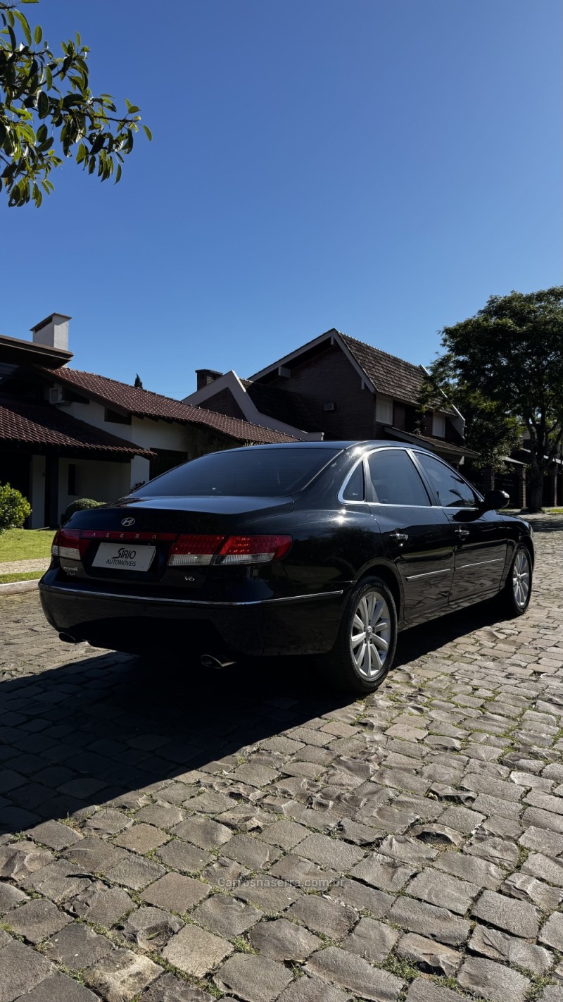 AZERA 3.3 MPFI GLS SEDAN V6 24V GASOLINA 4P AUTOMÁTICO - 2010 - LAJEADO