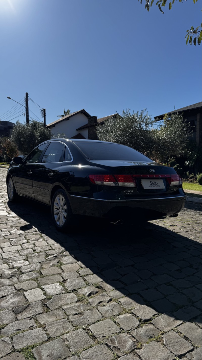 AZERA 3.3 MPFI GLS SEDAN V6 24V GASOLINA 4P AUTOMÁTICO - 2010 - LAJEADO