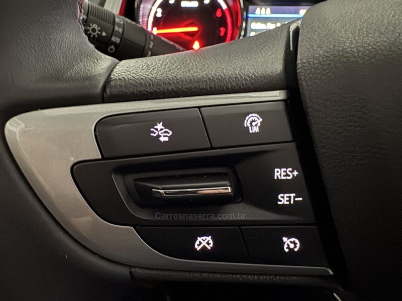 TRACKER 1.2 12V PREMIER TURBO FLEX 4P AUTOMÁTICO - 2023 - CAXIAS DO SUL