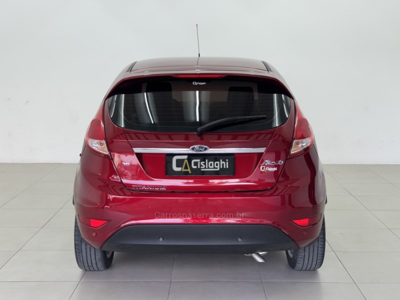 FIESTA 1.6 TITANIUM PLUS HATCH 16V FLEX 4P AUTOMÁTICO - 2017 - CARLOS BARBOSA