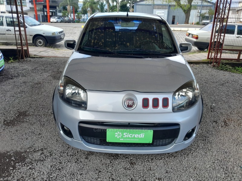 UNO 1.4 SPORTING 8V FLEX 2P MANUAL - 2012 - VERANóPOLIS