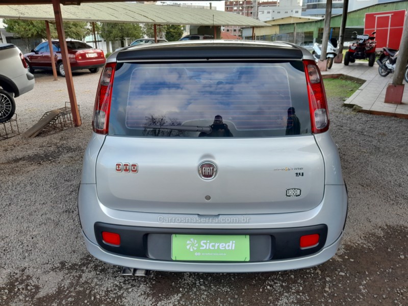 UNO 1.4 SPORTING 8V FLEX 2P MANUAL - 2012 - VERANóPOLIS