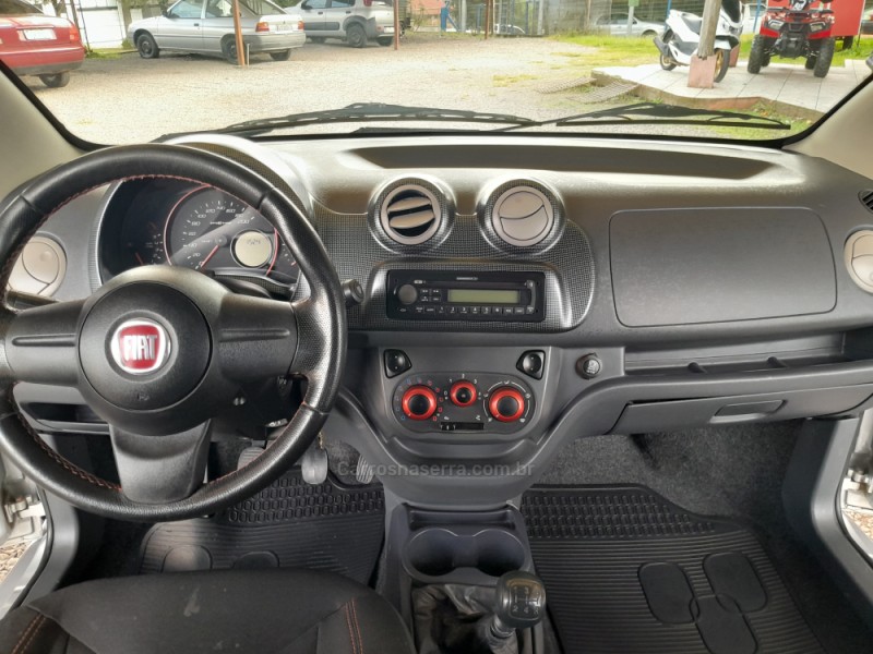 UNO 1.4 SPORTING 8V FLEX 2P MANUAL - 2012 - VERANóPOLIS