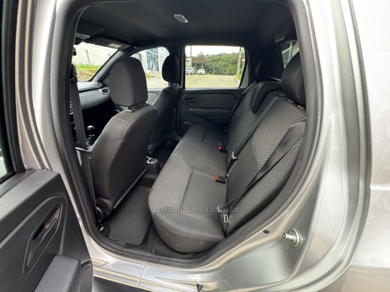 OROCH 1.6 16V SCE INTENSE FLEX 4P MANUAL - 2023 - FELIZ