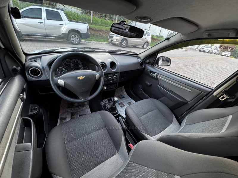 CELTA 1.0 MPFI LT 8V FLEX 4P MANUAL - 2014 - FELIZ