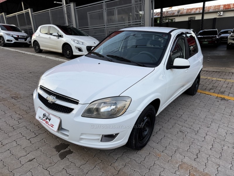 CELTA 1.0 MPFI LT 8V FLEX 4P MANUAL - 2014 - FELIZ
