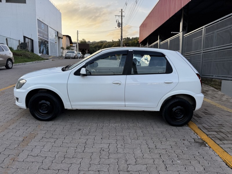celta 1.0 mpfi lt 8v flex 4p manual 2014 feliz