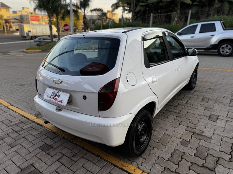CELTA 1.0 MPFI LT 8V FLEX 4P MANUAL - 2014 - FELIZ