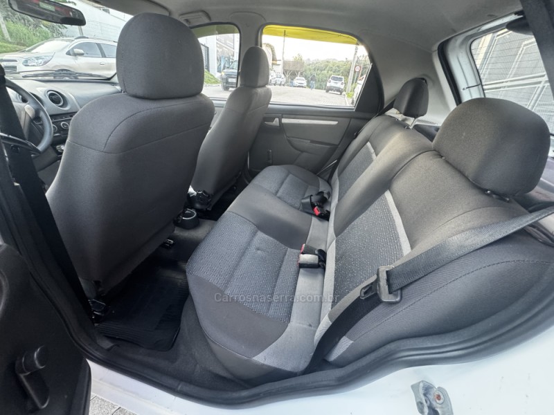 CELTA 1.0 MPFI LT 8V FLEX 4P MANUAL - 2014 - FELIZ