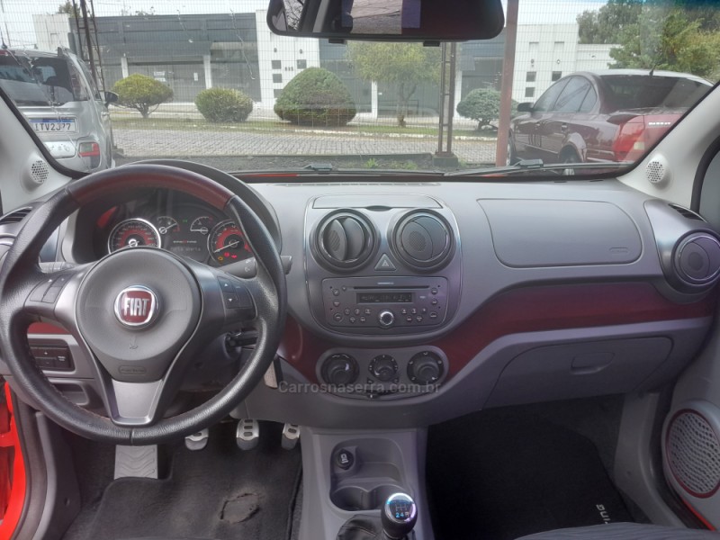PALIO 1.6 MPI SPORTING 16V FLEX 4P MANUAL - 2013 - VERANóPOLIS