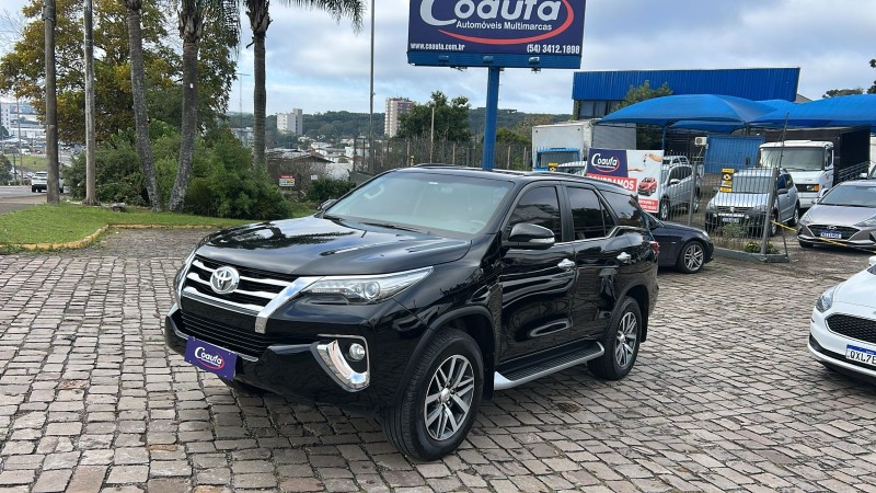 HILUX SW4 2.8 SRX 4X4 16V TURBO INTERCOOLER DIESEL 4P AUTOMÁTICO - 2017 - FARROUPILHA