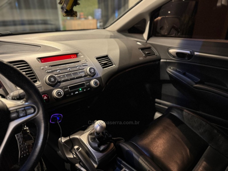 CIVIC 2.0 SI 16V GASOLINA 4P MANUAL - 2008 - FARROUPILHA
