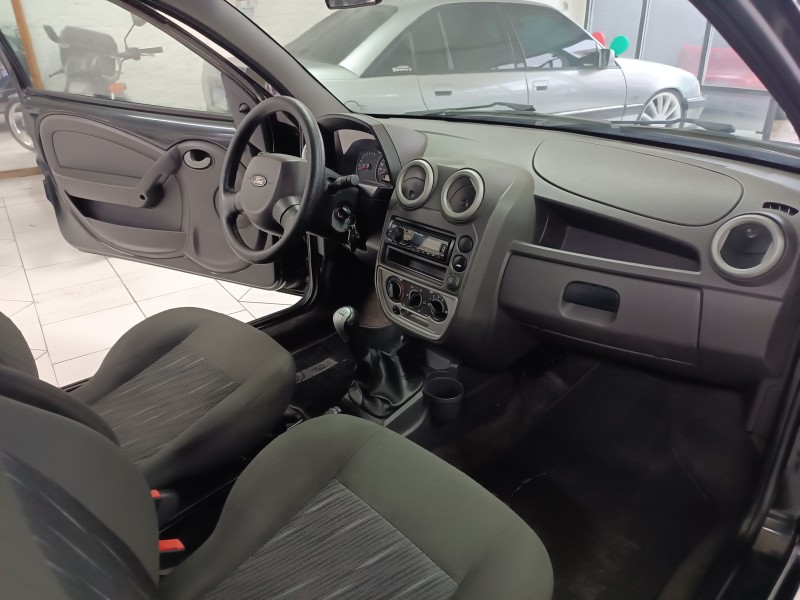 KA 1.0 MPI TECNO 8V FLEX 2P MANUAL - 2011 - FLORES DA CUNHA