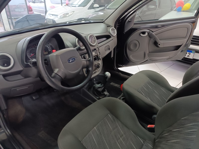 KA 1.0 MPI TECNO 8V FLEX 2P MANUAL - 2011 - FLORES DA CUNHA