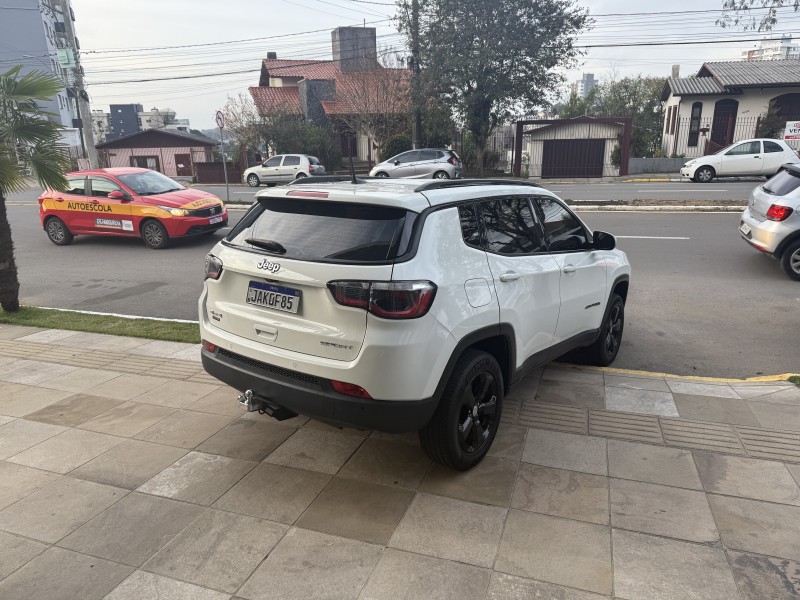 COMPASS 2.0 SPORT 4X4 16V FLEX 4P AUTOMÁTICO - 2018 - FARROUPILHA