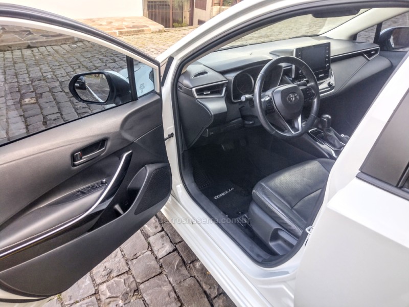 COROLLA 2.0 XEI 16V FLEX 4P AUTOMÁTICO - 2021 - CAXIAS DO SUL