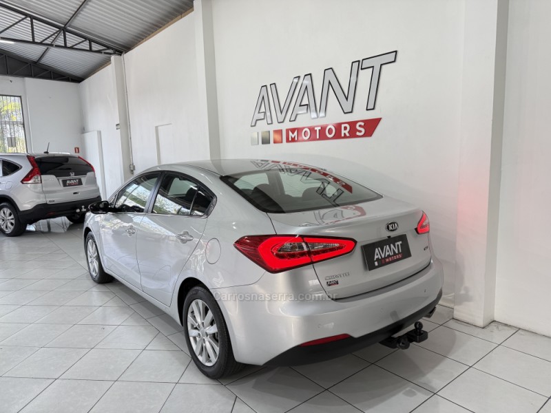 CERATO 1.6 SX3 16V FLEX 4P AUTOMÁTICO - 2014 - NOVO HAMBURGO