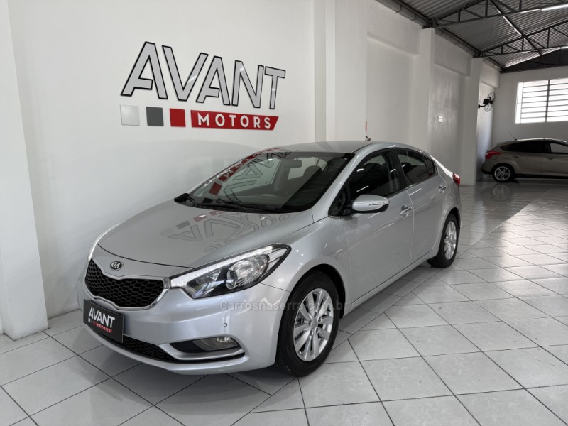 CERATO 1.6 SX3 16V FLEX 4P AUTOMÁTICO - 2014 - NOVO HAMBURGO