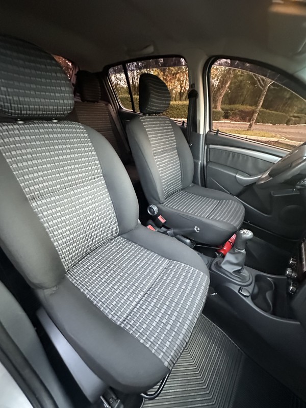 SANDERO 1.6 EXPRESSION 8V FLEX 4P MANUAL - 2013 - CAXIAS DO SUL