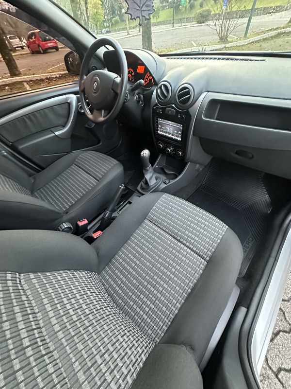 SANDERO 1.6 EXPRESSION 8V FLEX 4P MANUAL - 2013 - CAXIAS DO SUL