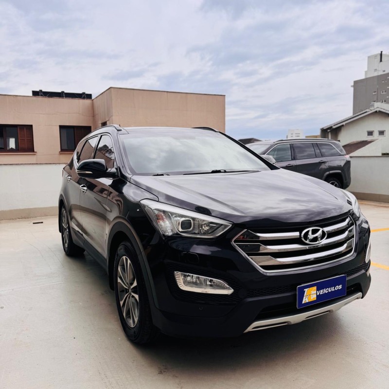 SANTA FÉ 3.3 MPFI 4X4 7 LUGARES V6 270CV GASOLINA 4P AUTOMÁTICO - 2015 - CAXIAS DO SUL