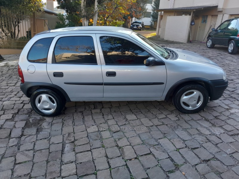 CORSA 1.0 MPF WIND 8V GASOLINA 4P MANUAL - 1997 - NOVA PRATA