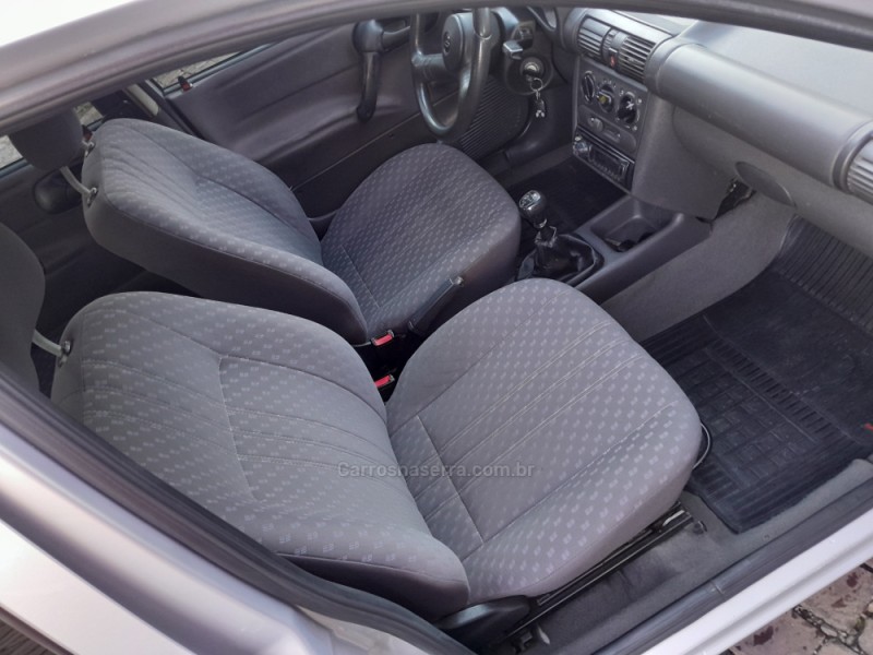 CORSA 1.0 MPF WIND 8V GASOLINA 4P MANUAL - 1997 - NOVA PRATA